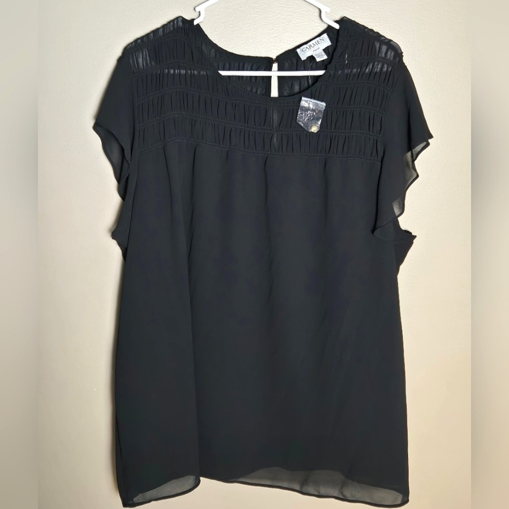 NWOT Women's Carmen Marc Valvo Black Flutter Sleeve Blouse, Size 2X